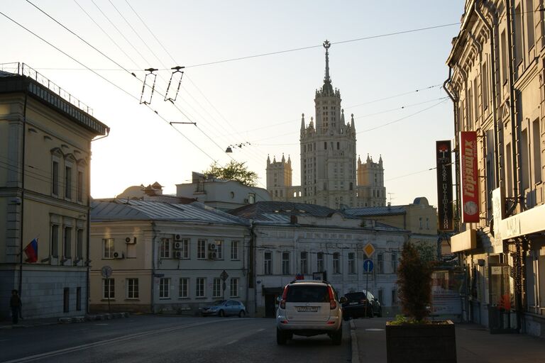 Верхняя Радищевская улица в Москве