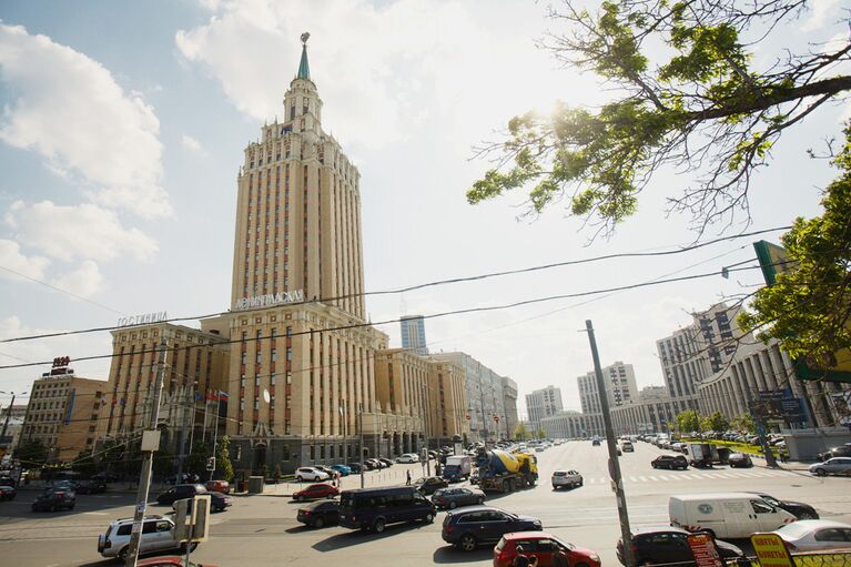 Гостиница Ленинградская в Москве