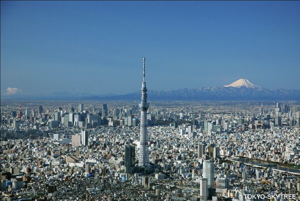 Здание самой высокой в мире телебашни Tokyo Sky Tree 
