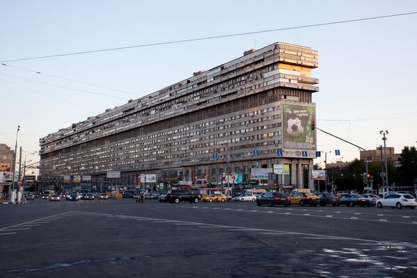 Дом-корабль на Большой Тульской улице в Москве, самые необычные здания в Москве