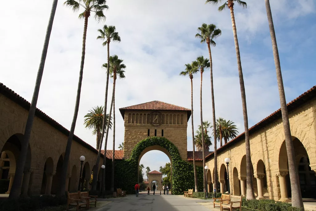 Università di Stanford - RIA Novosti, 1920, 26 settembre 2025