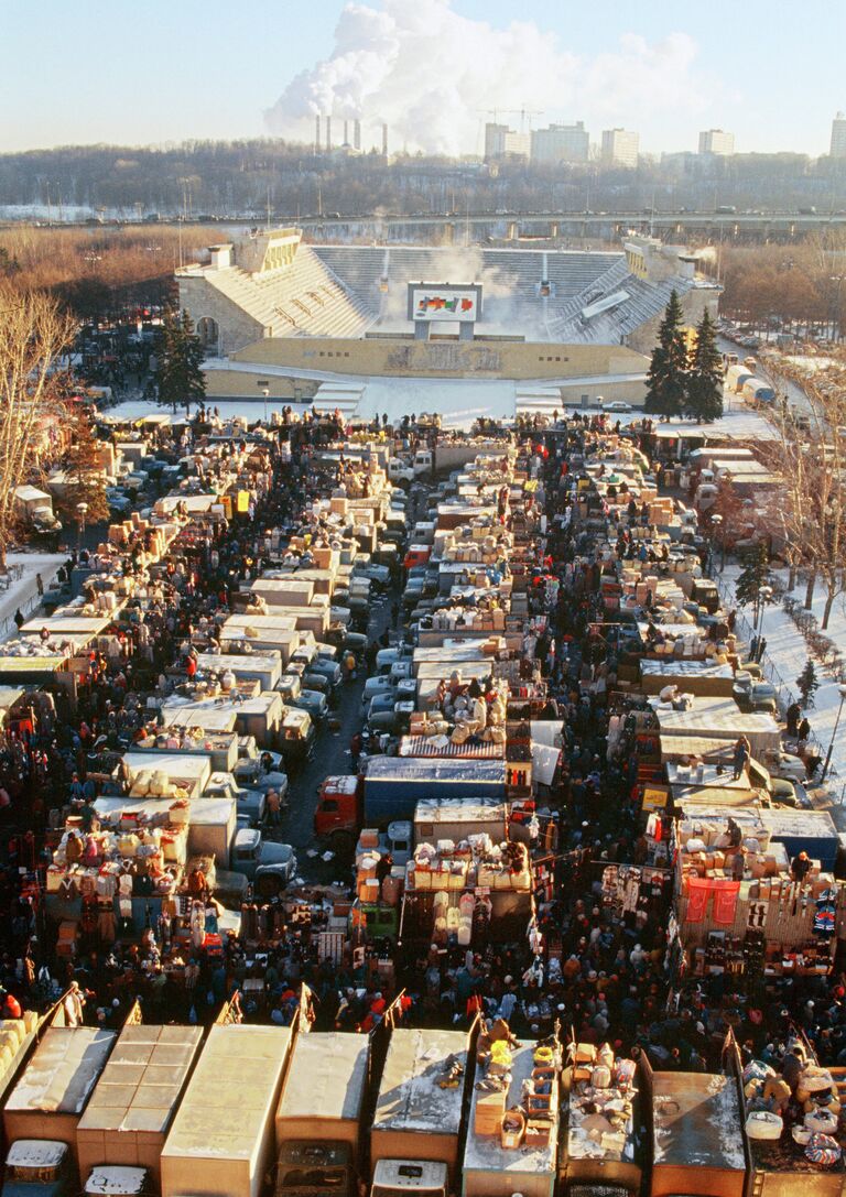 Вещевой рынок в Москве