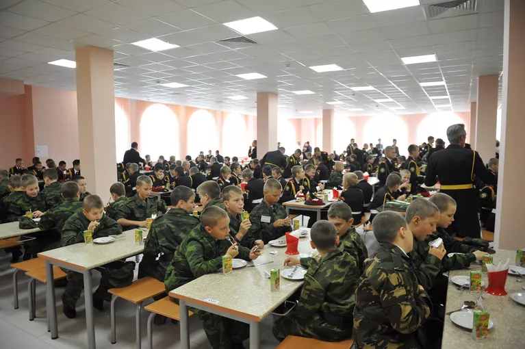 Кадеты Первого кадетскогокорпуса в Москве Кадеты Первого кадетскогокорпуса в Москве