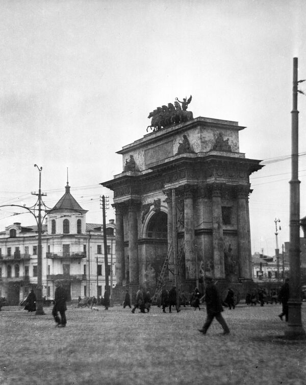 Московские Триумфальные ворота (Триумфальная арка)