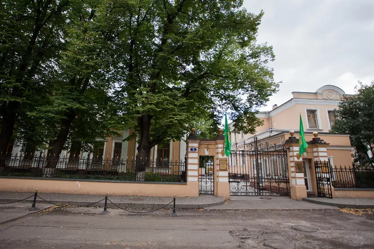 Городская усадьба XVIII века в Чистом переулке, дом 5 Городская усадьба XVIII века в Чистом переулке, дом 5