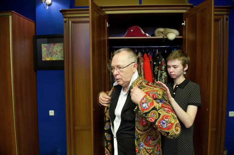 Черное и белое: дом-музей модельера Вячеслава Зайцева 