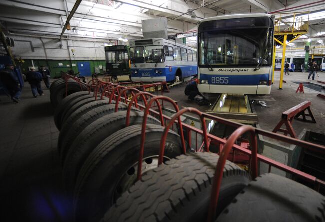 Подготовка подвижного состава ГУП Мосгортранс к осенне-зимнему периоду