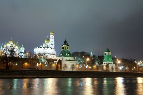 Самые освещенные места в Москве - Кремль