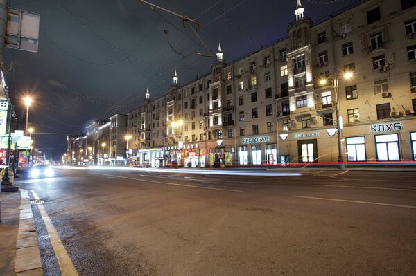 Cамые освещенные места в Москве – Тверская улица