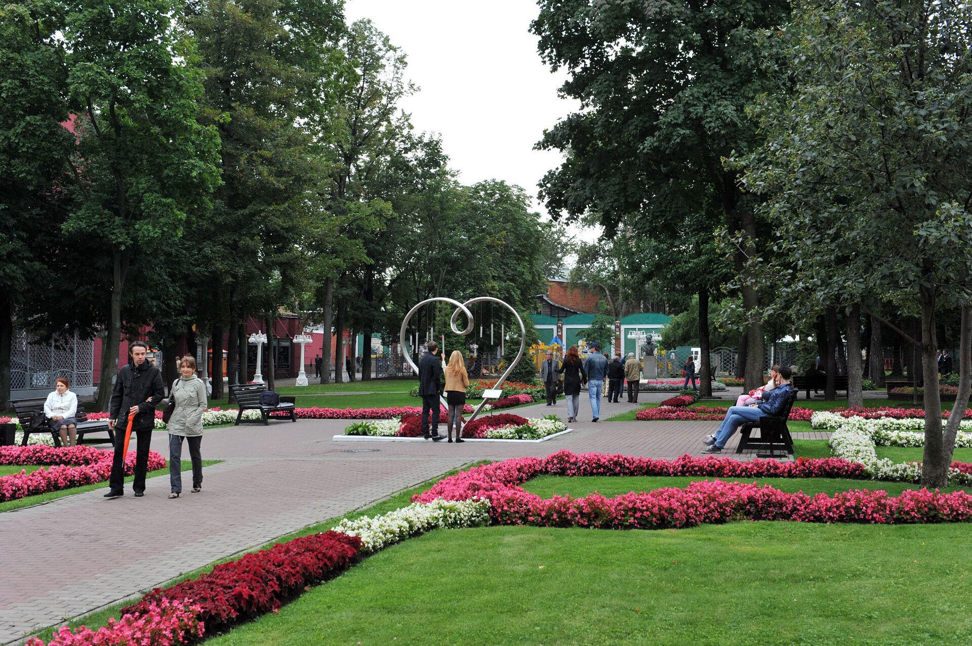парк эрмитаж москва