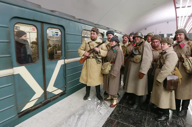 Открытие станции метро Алма-Атинская в Москве Открытие станции метро Алма-Атинская в Москве