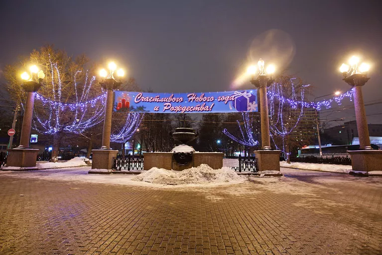 Москва и города мира: новогоднее оформление мегаполисов