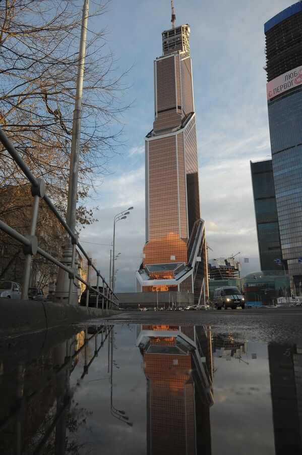 Небоскреб Меркурий Сити признан самым высоким зданием Европы