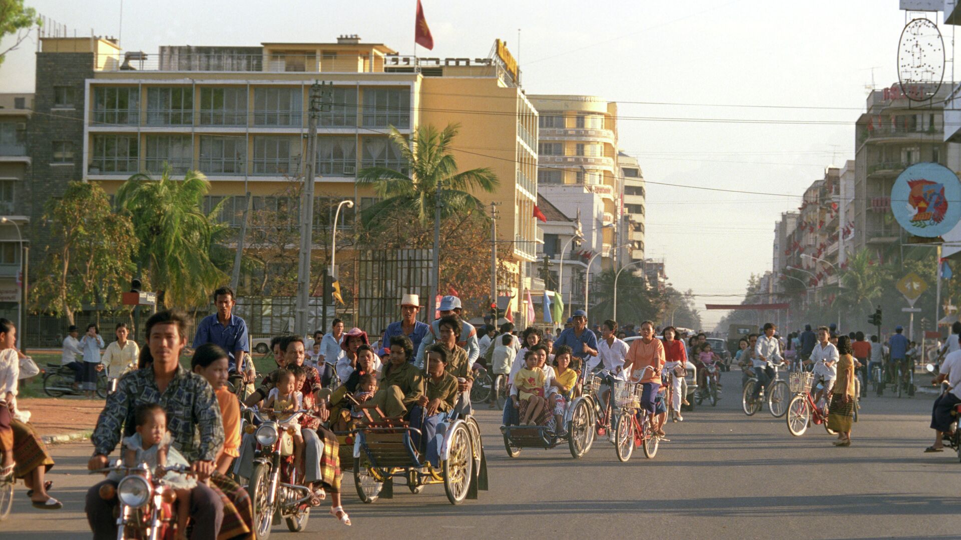 Столица Камбоджи город Пномпень - РИА Новости, 1920, 08.08.2022