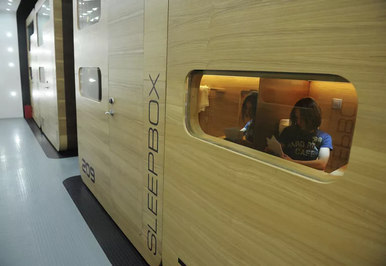 Капсульная гостиница Sleepbox Hotel Tverskaya открылась в Москве Капсульная гостиница Sleepbox Hotel Tverskaya открылась в Москве