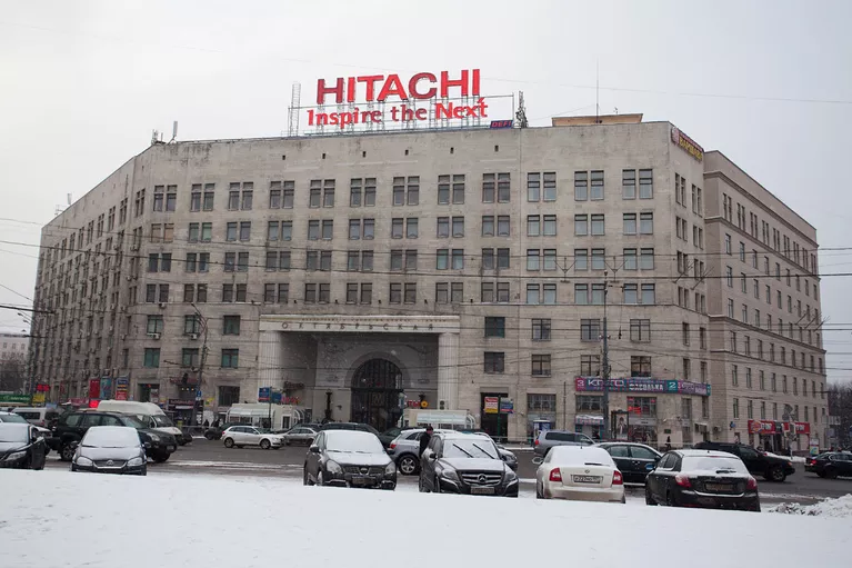 Самые заметные рекламные конструкции на крышах Москвы Самые заметные рекламные конструкции на крышах Москвы