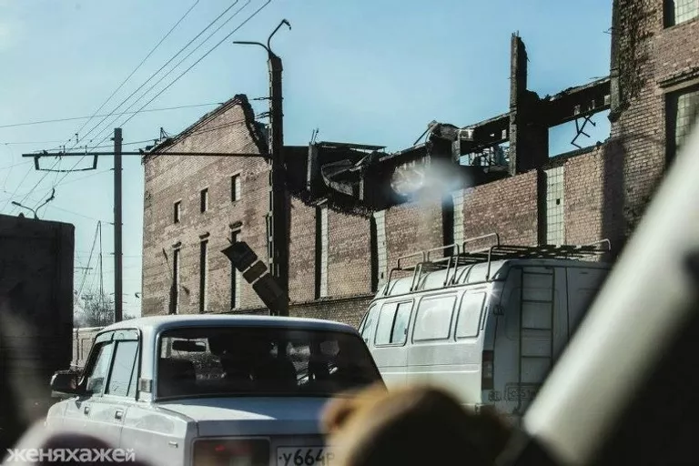 Последствия падения метеорита в Челябинске Последствия падения метеорита в Челябинске