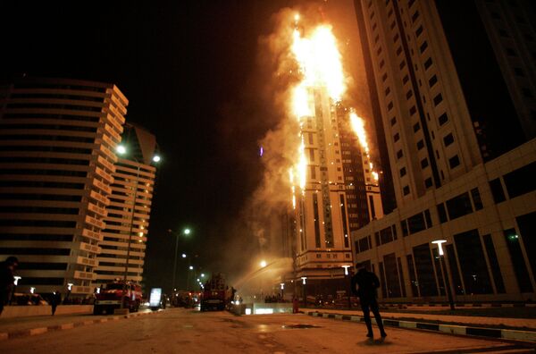 Пожар в комплексе Грозный-Сити в Чечне