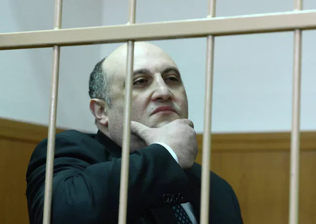 Избрание меры пресечения в суде А.Шалмуеву по Дорожному делу