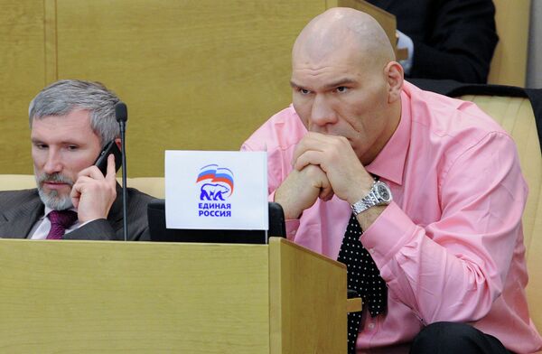 Николай Валуев на заседании нижней палаты российского парламента