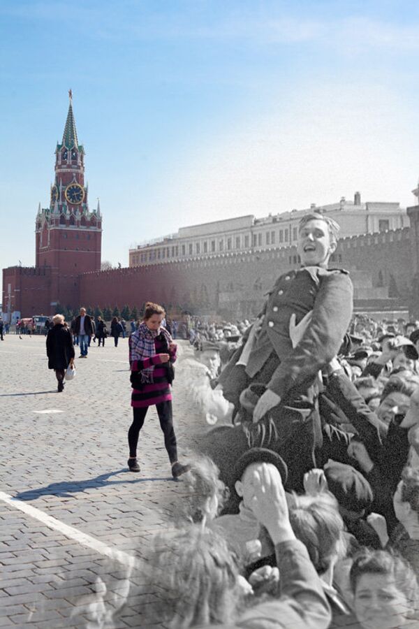 9 мая 1945 года. Москвичи празднуют Победу на Красной площади