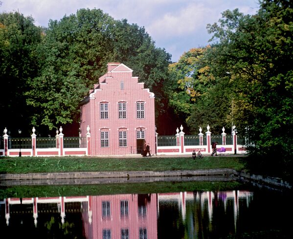 Голландский домик (1749 год)