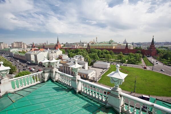 Вид с крыши дома Пашкова