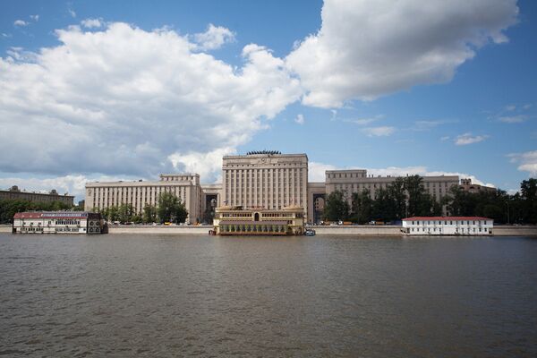 Самые яркие дебаркадеры Москвы-реки