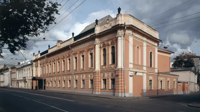 Российская академия художеств на Пречистенке