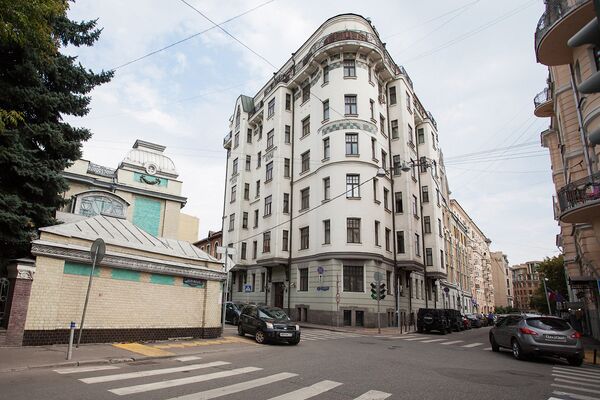 Дома в Москве с запредельно дорогой арендой квартир