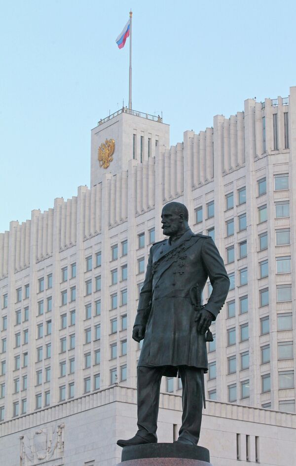 Памятник П.Столыпину в Москве