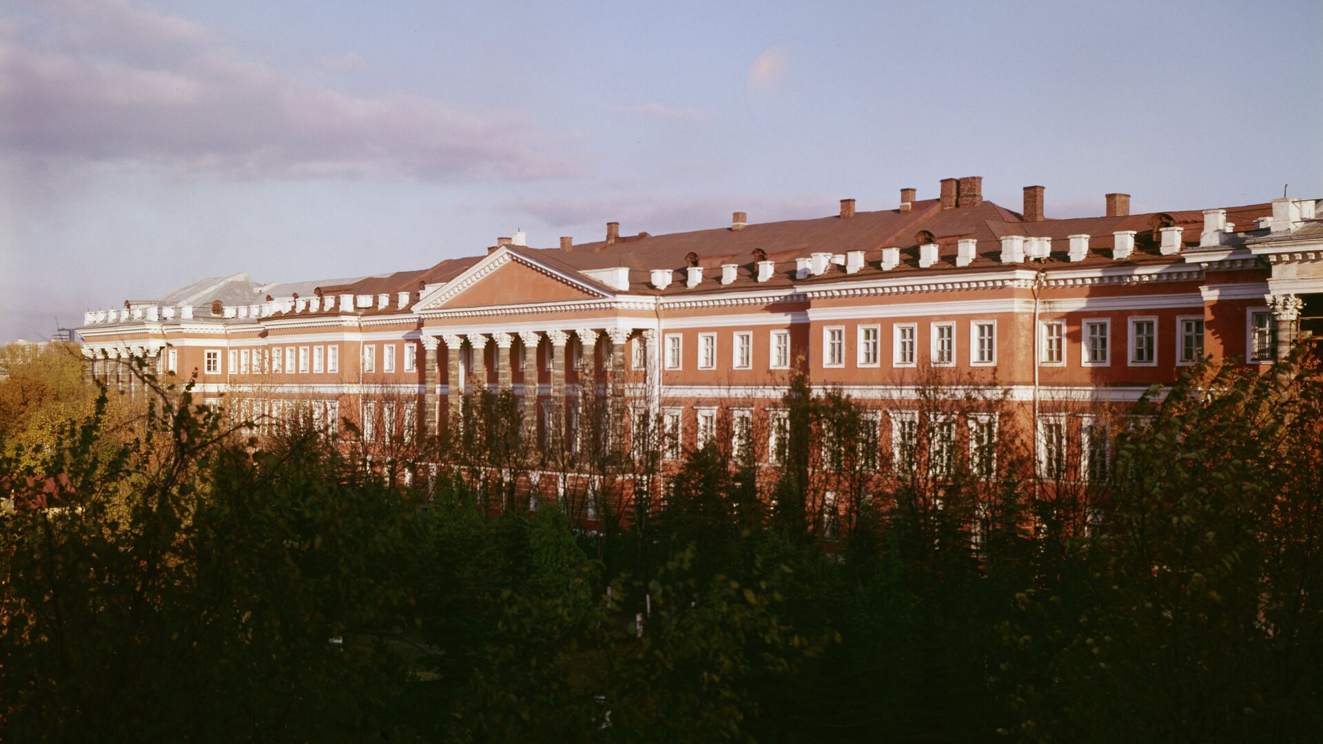 Екатерининский дворец в Лефортово - РИА Новости, 1920, 30.06.2022