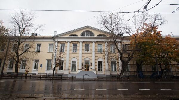 Здание госпиталя имени Н.Н. Бурденко. Архивное фото