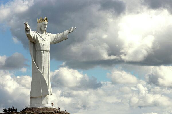 Статуя Царя Христа