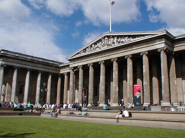 10 самых известных музеев мира