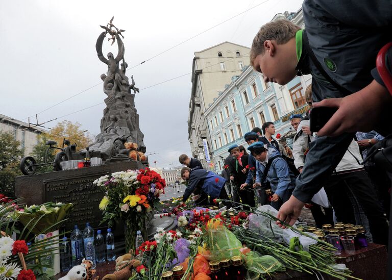 В Москве прошла акция памяти жертв теракта в Беслане