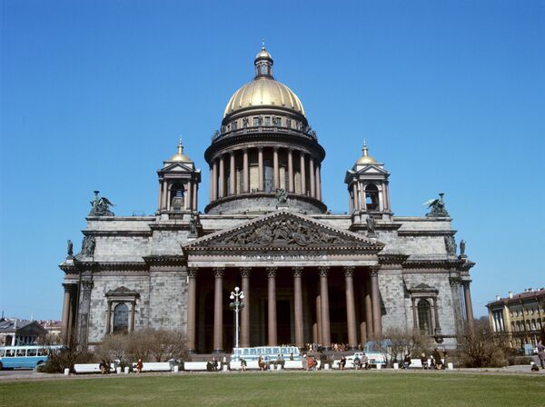 Исаакиевский собор в Ленинграде