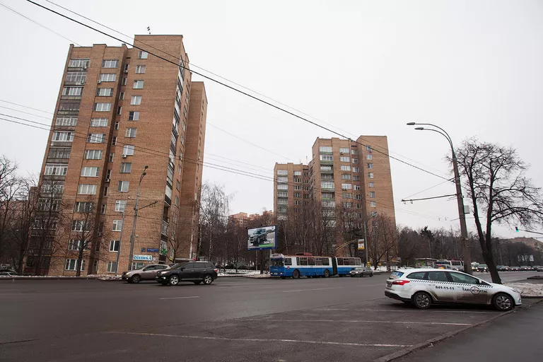 Дома на Мосфильмосвской улице Дома на Мосфильмосвской улице