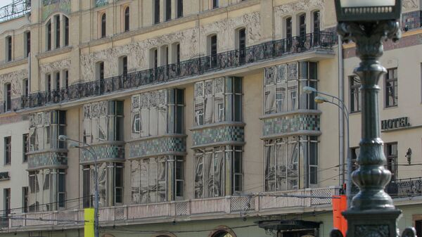 Власти Москвы продали с аукциона отель Метрополь
