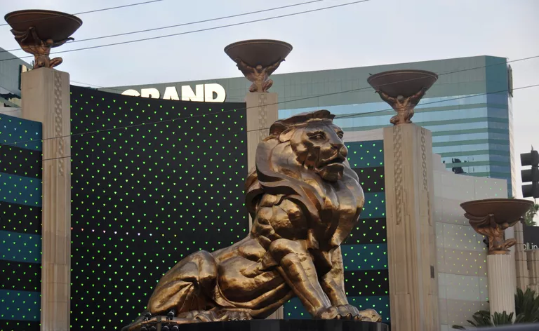 Отель-казино MGM Grand Отель-казино MGM Grand