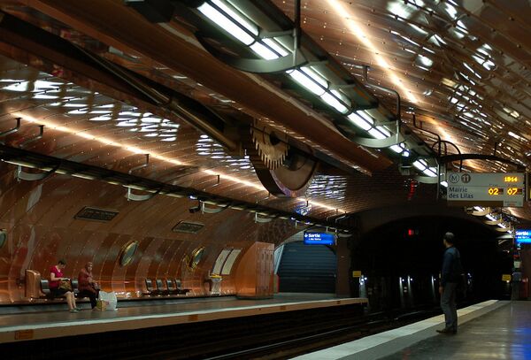 Подземелья красоты: 10 самых потрясающих станций метро в мире