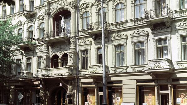 Здание гостиницы Красная в городе Одессе