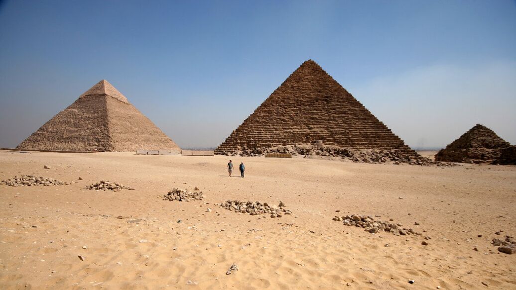 В Египте задержали туристов, пытавшихся сфотографироваться обнаженными