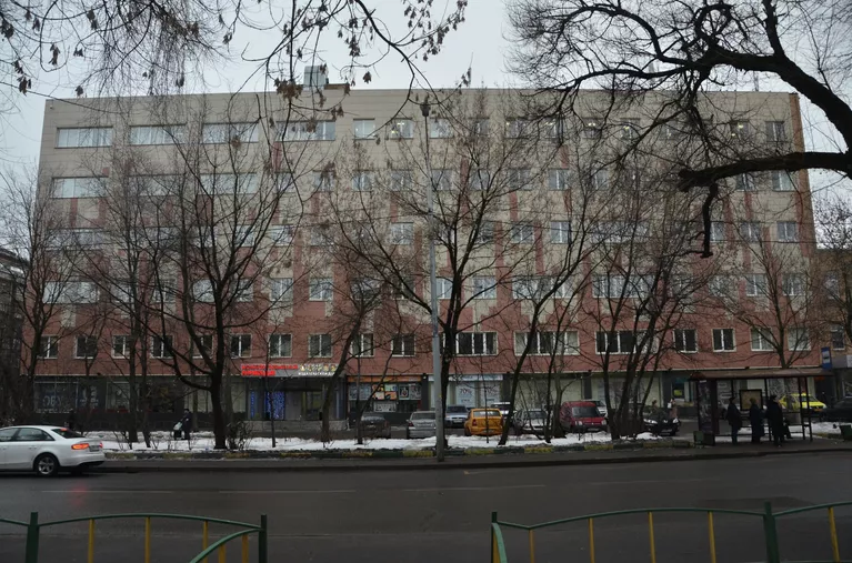 Задние ИД «Комсомольская правда» Задние ИД «Комсомольская правда»