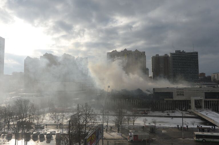 Пожар в библиотеке Института общественных наук в Москве