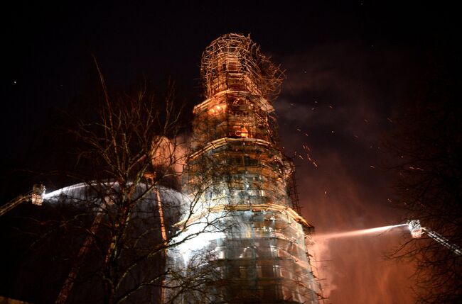 Пожар в Новодевичьем монастыре