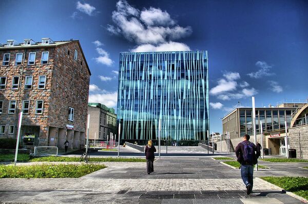 Библиотека Университета Aberdeen