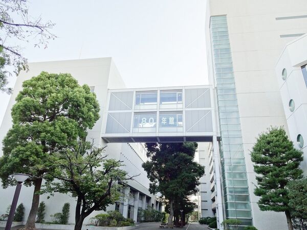 Женский японский университет в Фукуоке