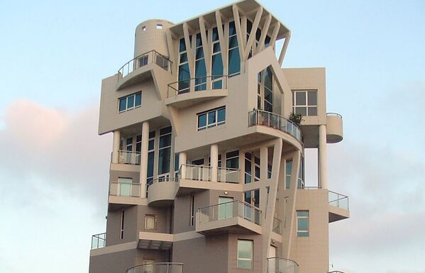 Необычный дом в Тель-Авиве
