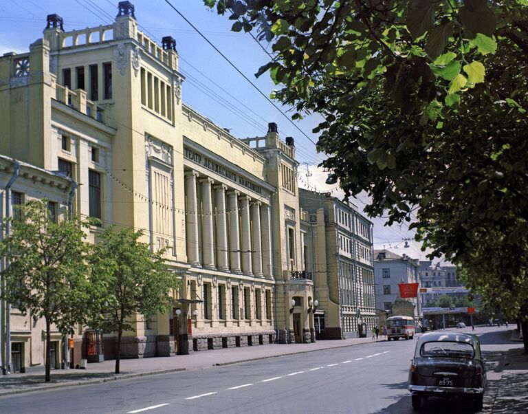 Московский театр имени Ленинского комсомола (Ленком) Московский театр имени Ленинского комсомола (Ленком)